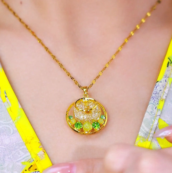 Golden Shine Necklace - Image 2